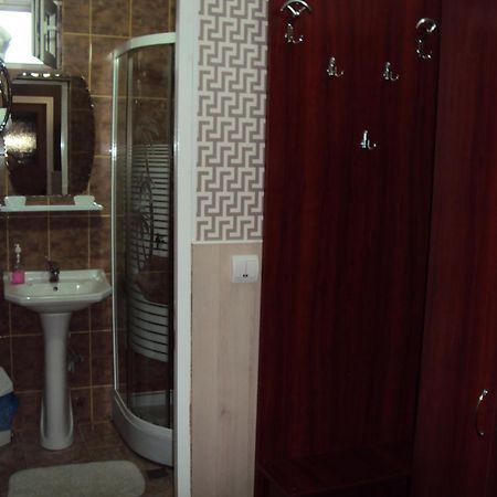 Pension Regal Сату Маре Екстериор снимка